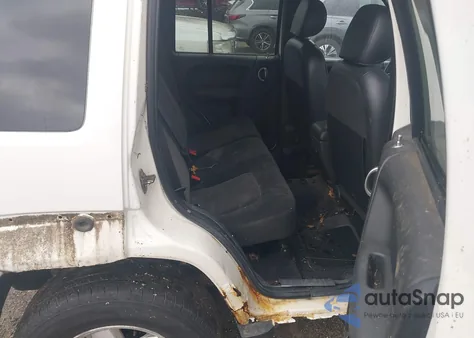 2003 Jeep Liberty Limited Edition z USA, uszkodzony, nr VIN 1J4GL58K53W726683